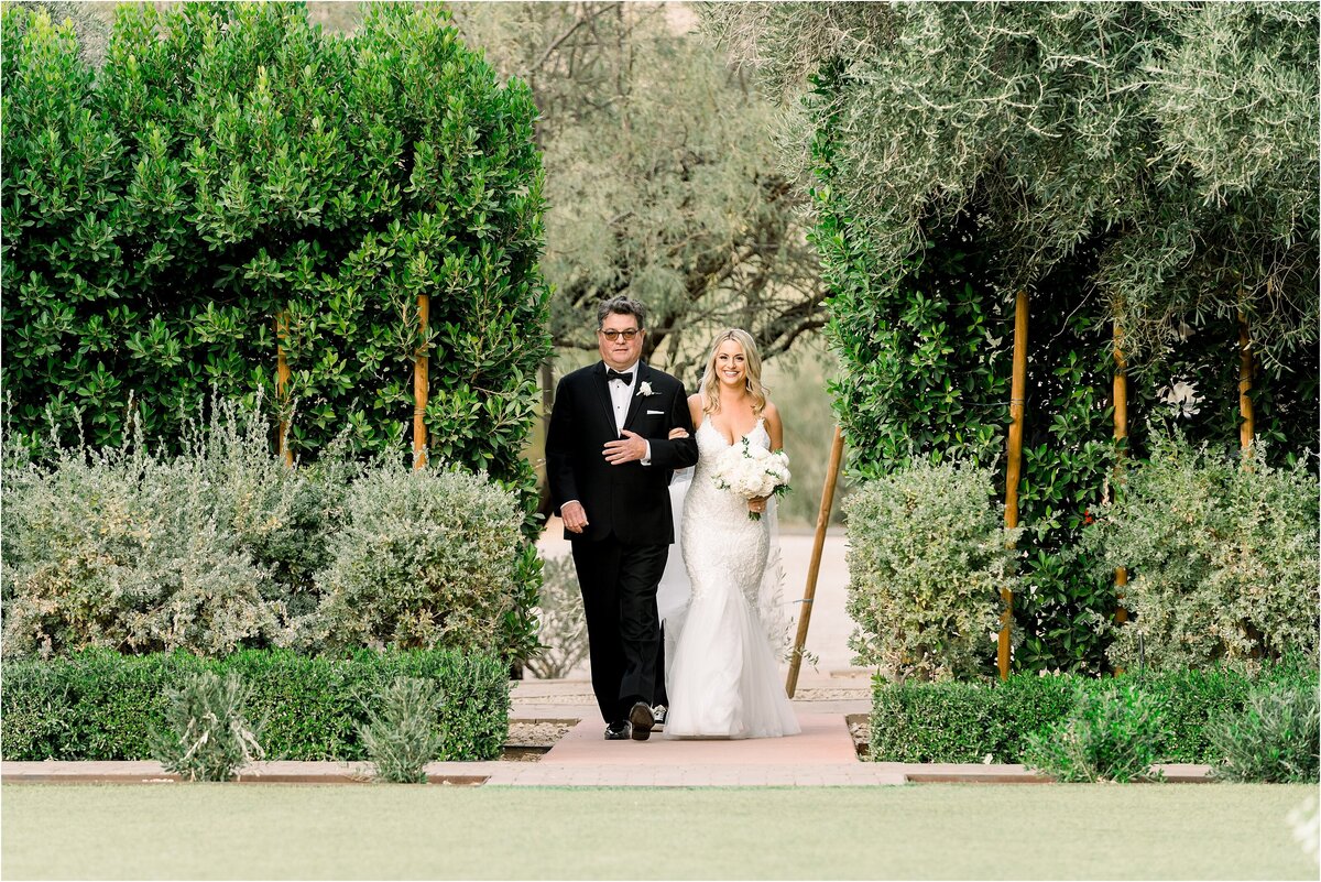 El Chorro Wedding Photographer, Scottsdale Wedding Photography - Rachel & Greg_0024