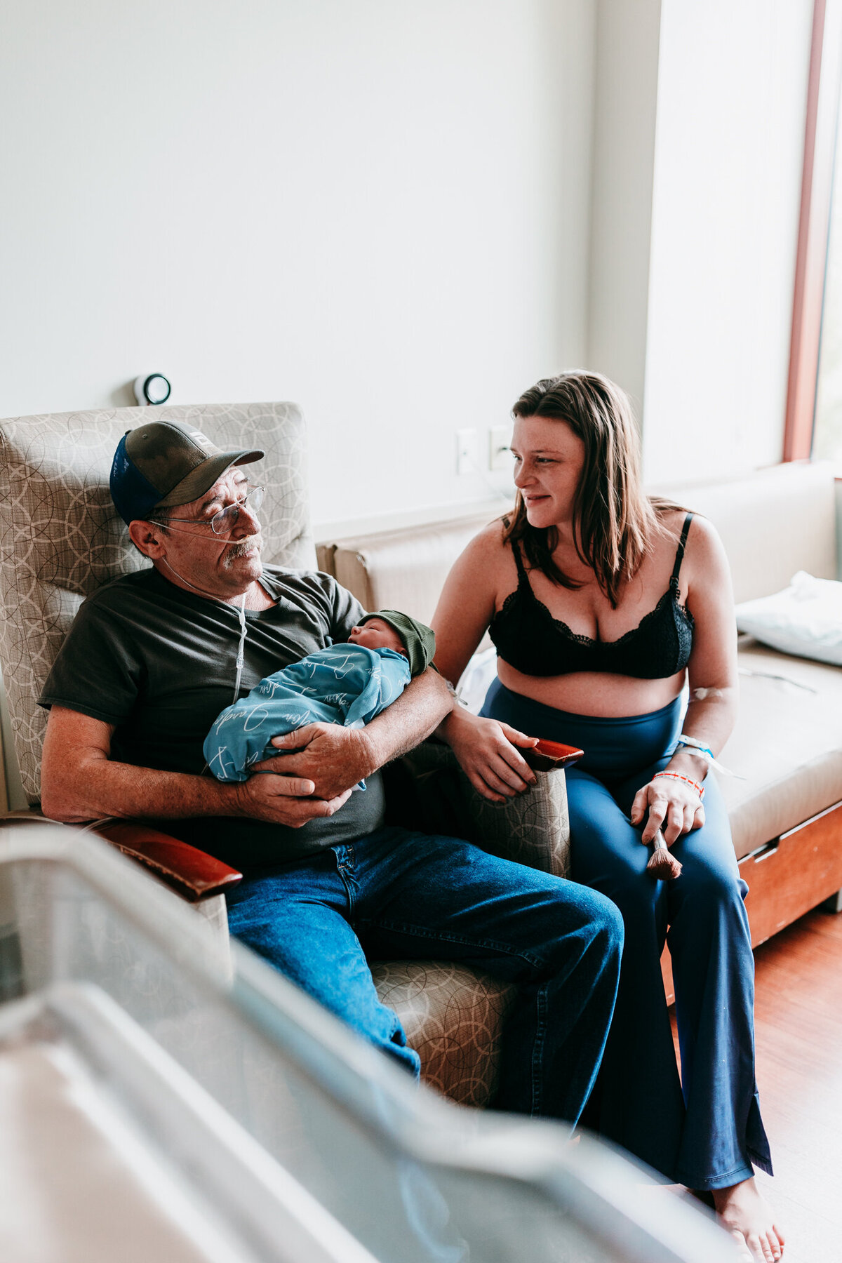 NWA fresh 48 photographer, fresh 48 photography near me Northwest Arkansas, newborn baby photography 