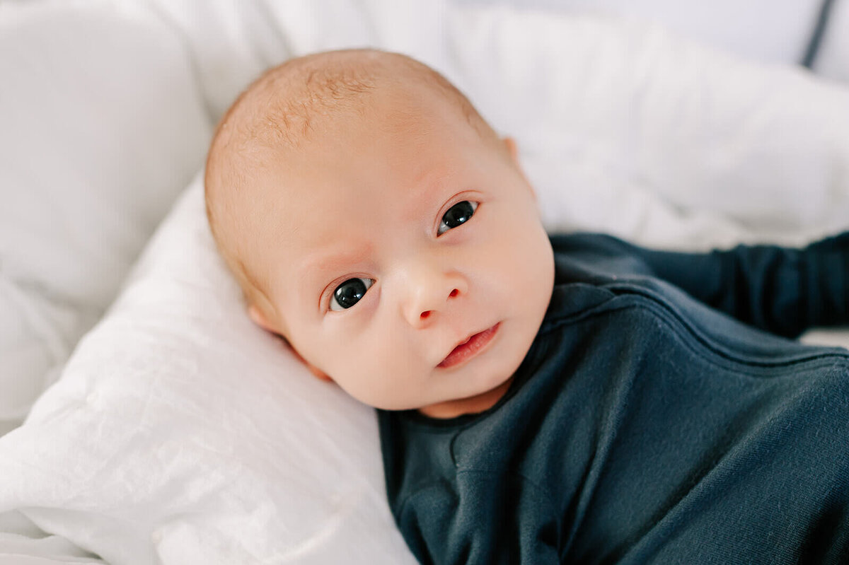 greensboro-newborn-photographer-lifestyle-studio-112