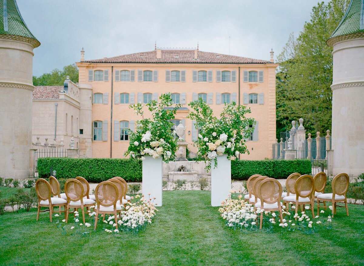 050b_provence_wedding_chateau_de_fonscolombe
