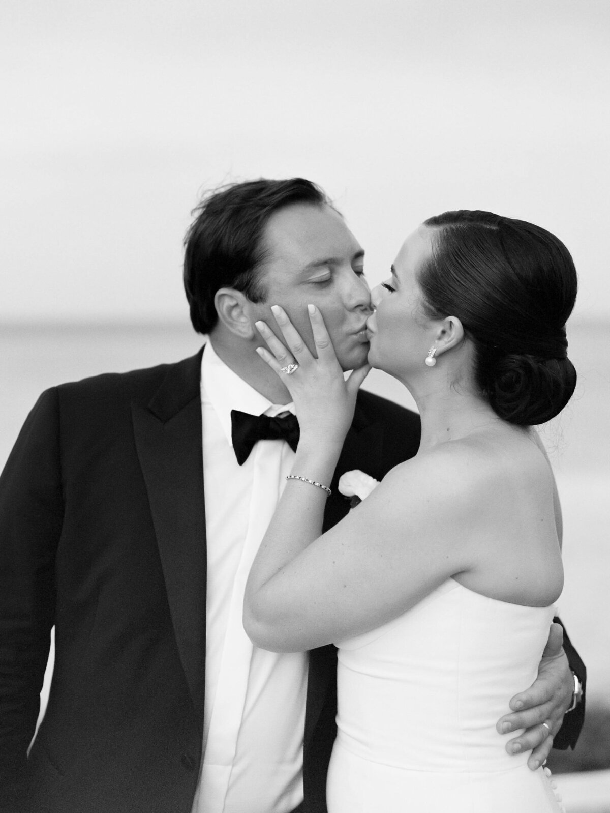 Hayley+Zach_Wedding_SNEAK_FoxtailCo_-808