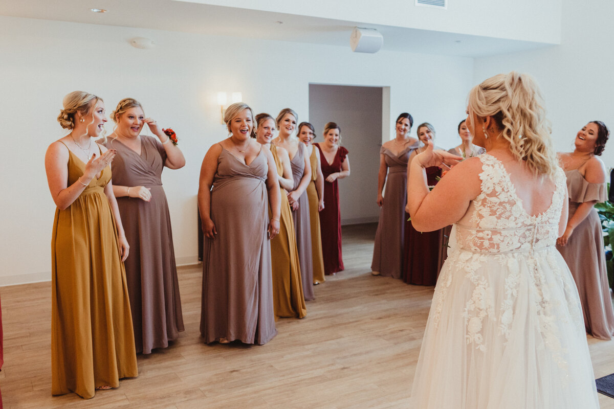 The Eloise Wedding Venue Madison Wisconsin and Lindsay Meffert Photography (11)