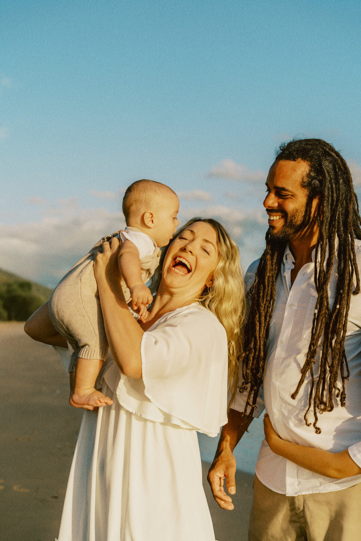 ellis-beach-sunrise-family-engagement-shoot-021