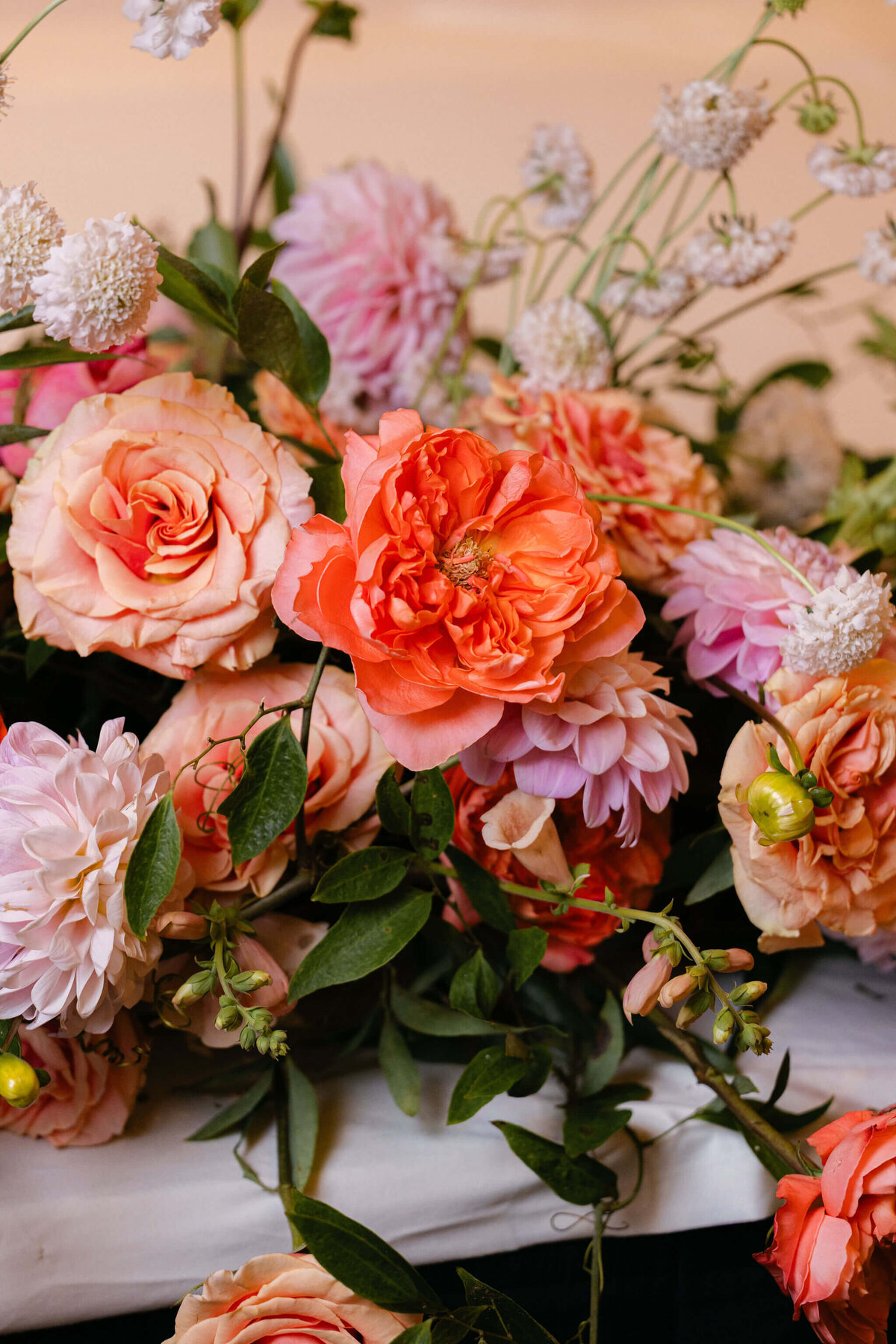 sophisticated-detroit-wedding-photography-style