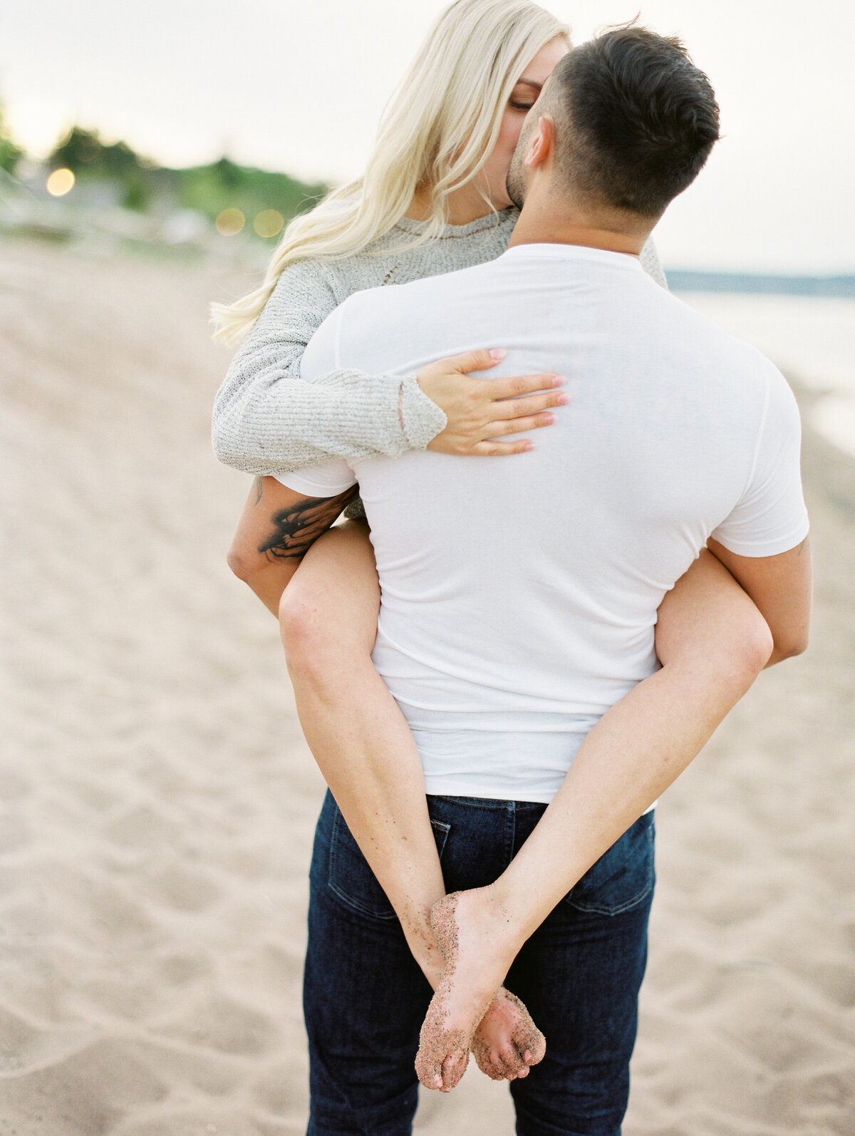 Duluth-Beach-Engagement-Session093