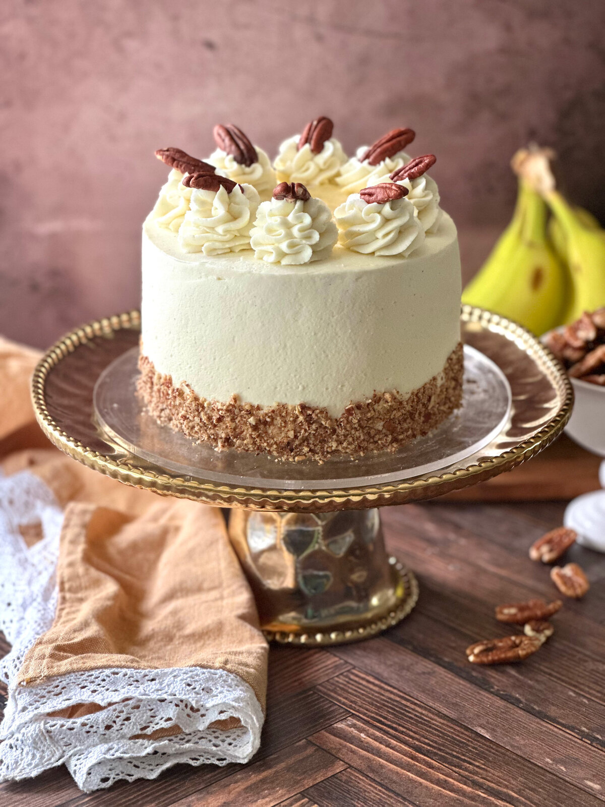 banana pecan cake