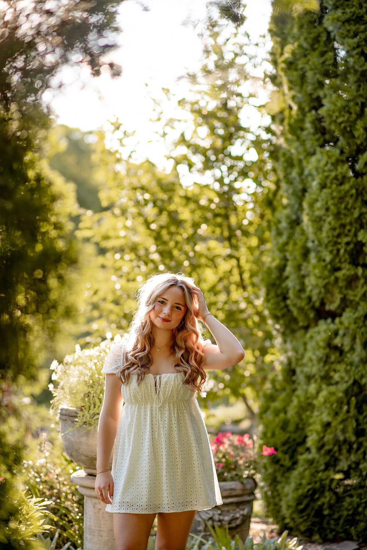 blonde-senior-girl-urbana