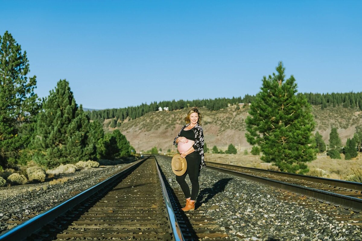 annie x truckee pregnancy_034