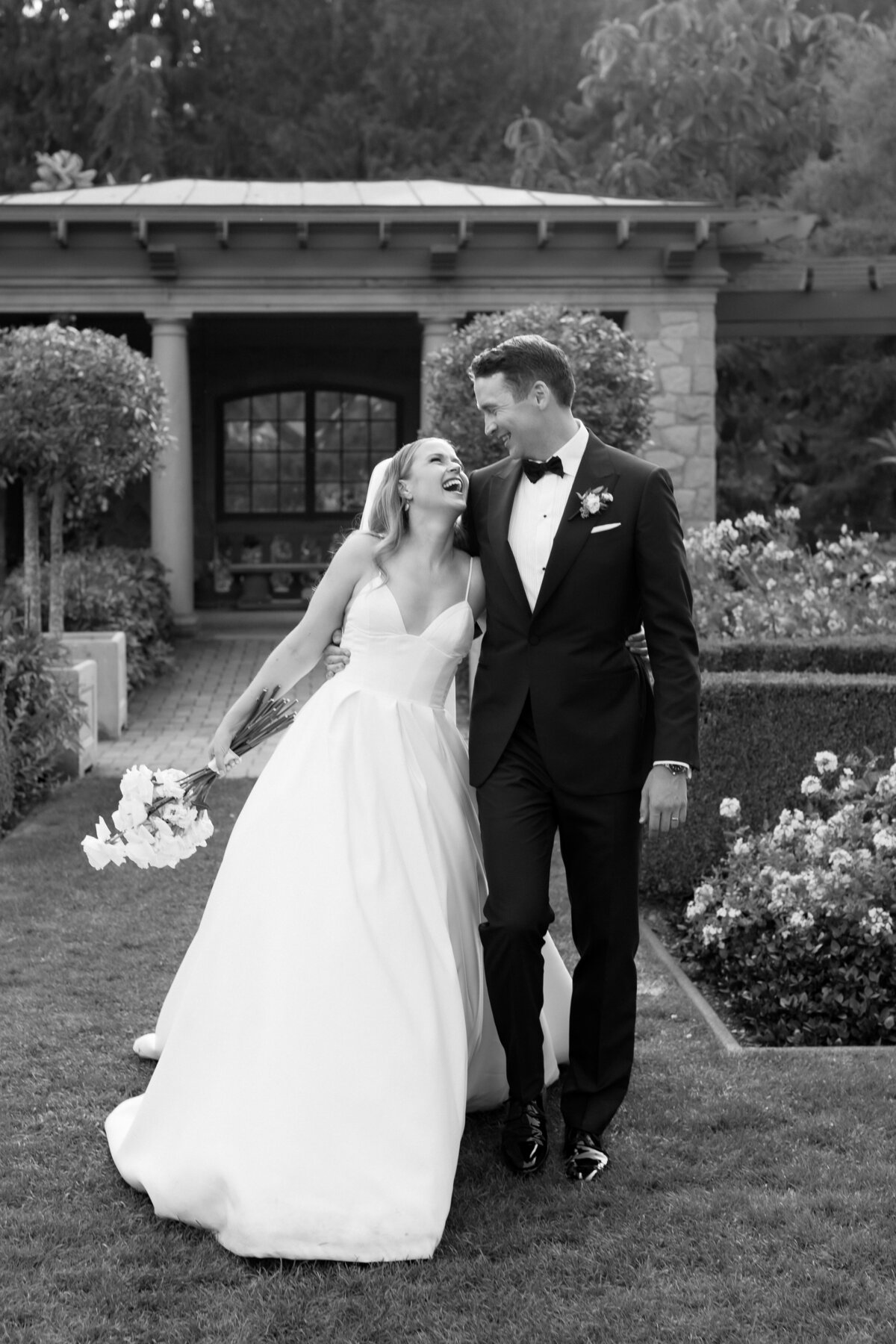 MeghanHemstra-Romantic-Hatley-Castle-Wedding-34