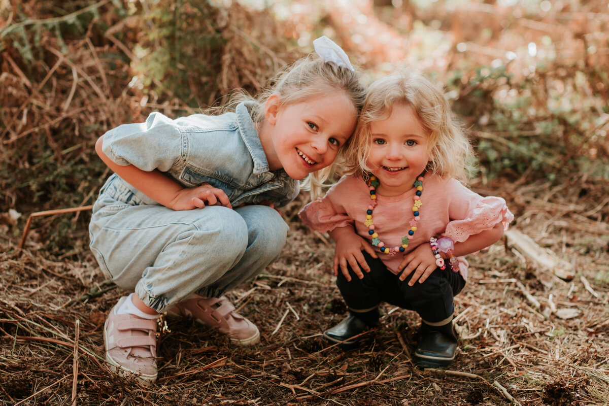 SUMMER_FAMILY_PHOTOGRAPHER_SURREY_OUTDOORS_WOODLAND_0015