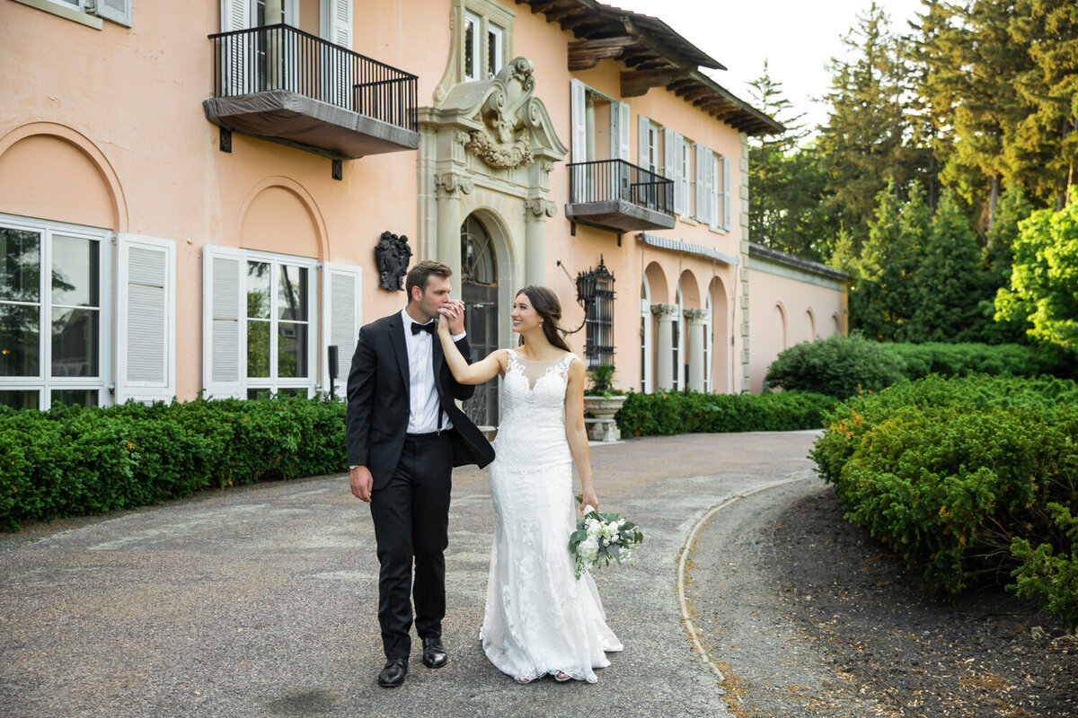 Chicago Wedding Photographer-TWA-Photographic-Artists-Capstone Occasions_Strickland_Augustyn_MS_JR-0578
