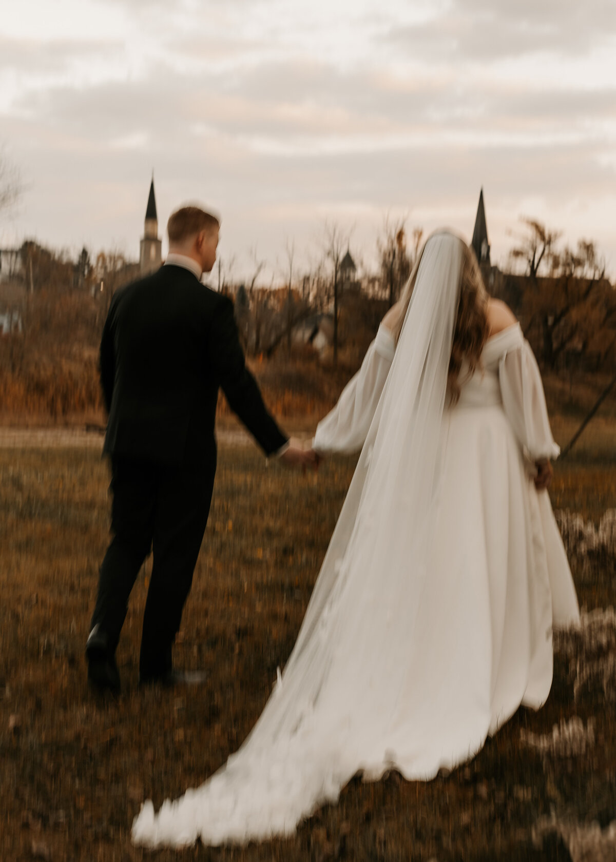 danielle boulger photography storytelling calgary wedding photographer