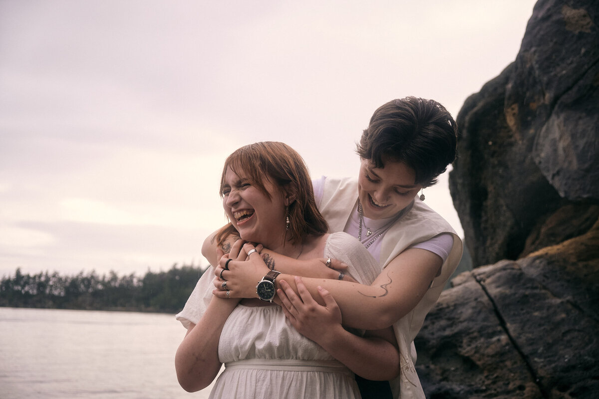 Rainy_Bellingham_Coast_Queer_Couple-13