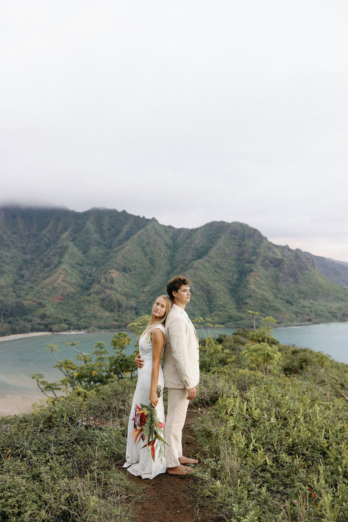 Oahu Hawaii Crouching Lion Elopement Hike-82