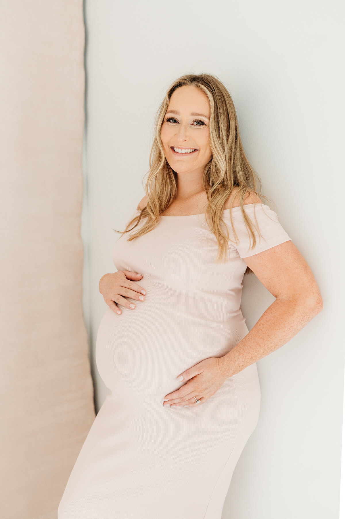 Maternity photo of Mom