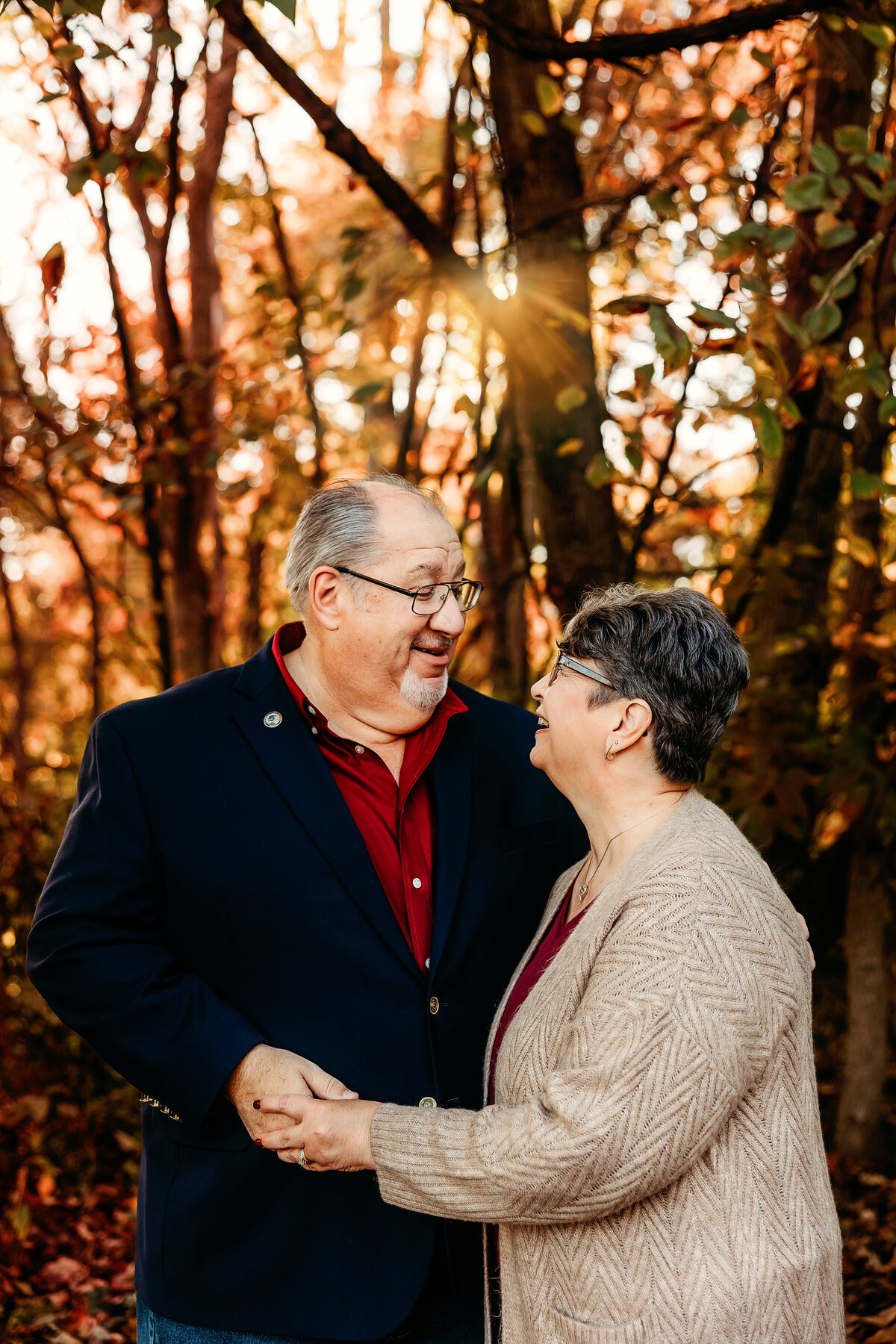 canal fulton ohio photographer, anniversary photographer in ohio, 40th anniversary photoshoot
