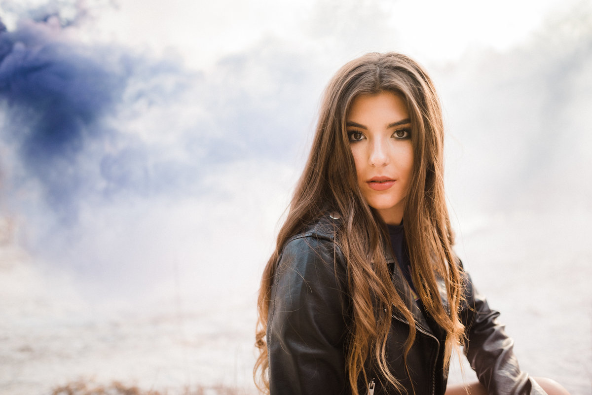 Winfield-MO-Senior-photographer-sydney-16533