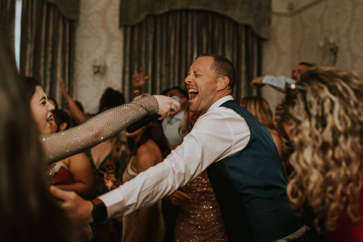 Sunnyandnicole_penncastle_lauradeanphotography_dorsetweddingphotographer-84