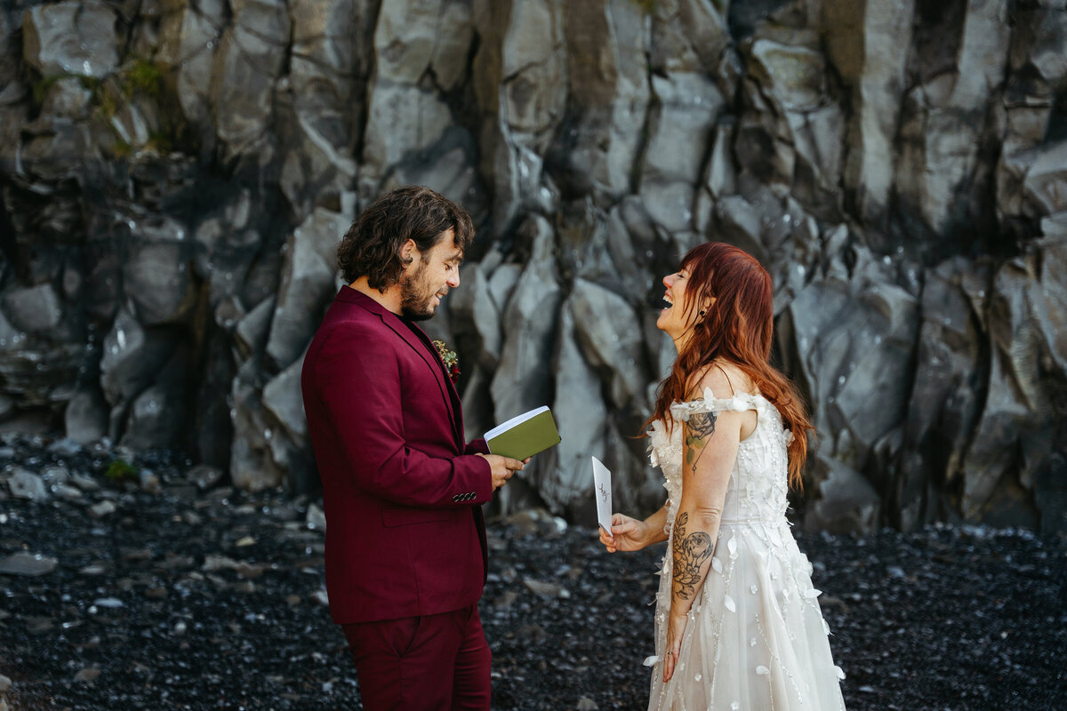 REYNISFJARA Iceland Elopement -27