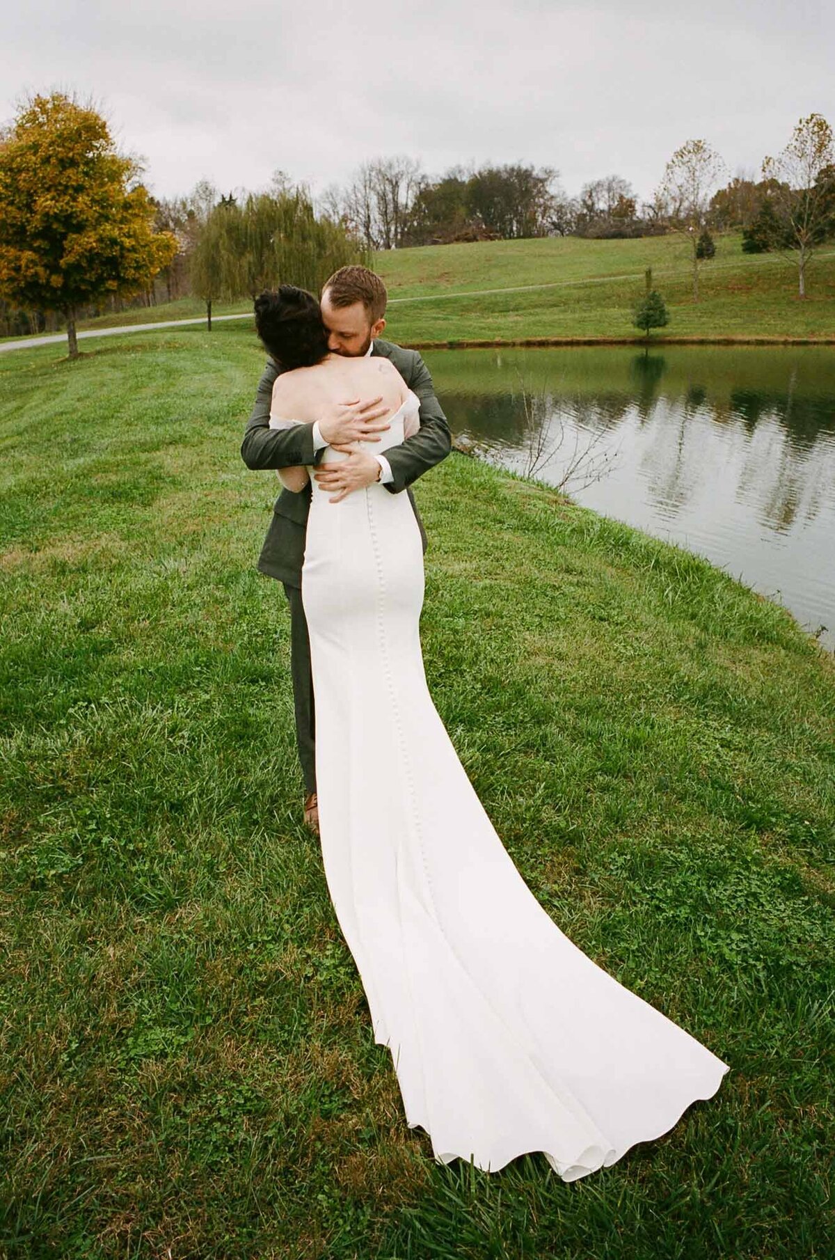 mint-springs-farm-winter-wedding-film-07