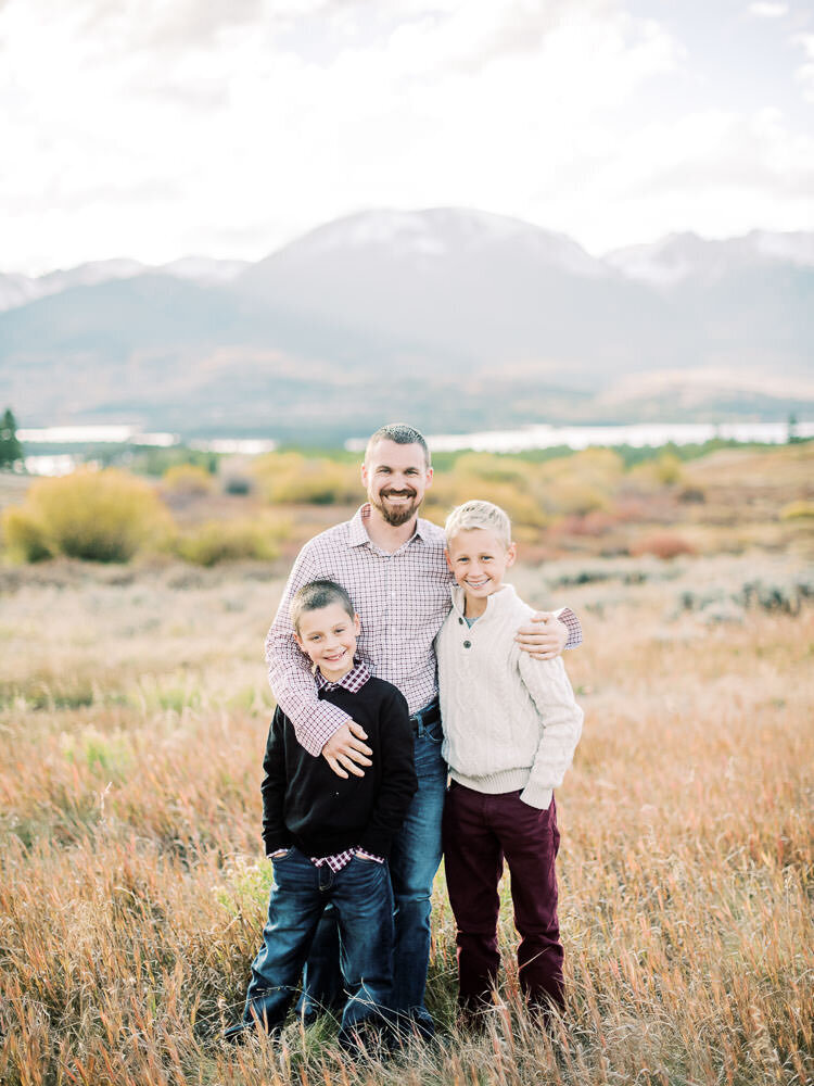 Colorado-Family-Photography-Fall-Color-Family-of-5-Keystone-Mountain22