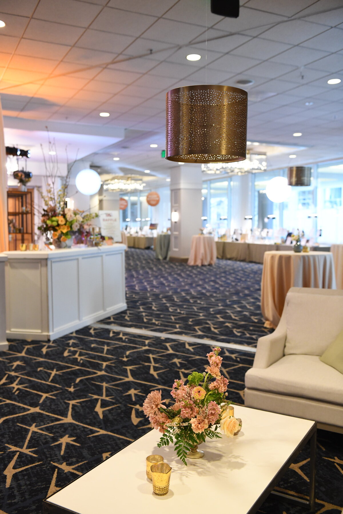 Fundraiser-Gala-Sheraton-Flora-Nova-Design-Seattle-00021
