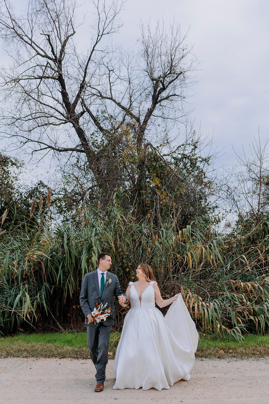 reTheBurrowWeddingPhotography-817