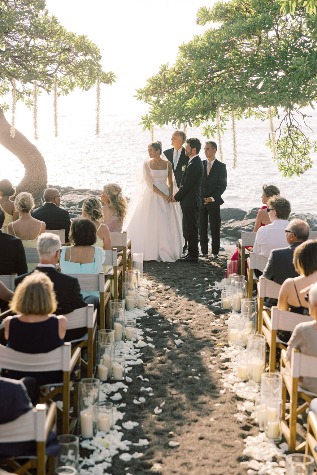 OliviaLoganWeddingKonaVillage-599