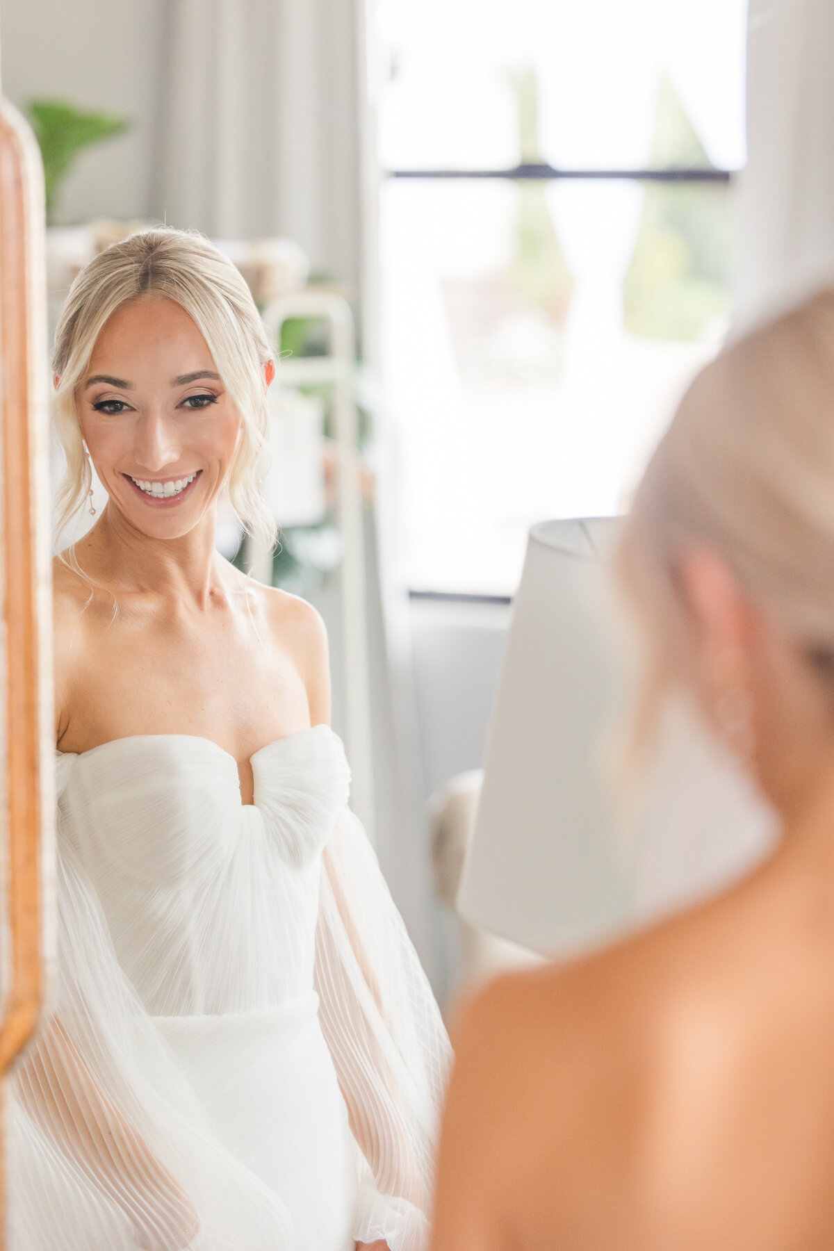 The Estate at Via Las Palmas Palm Springs Light and airy spring wedding southern california wedding venue luxury photography-66