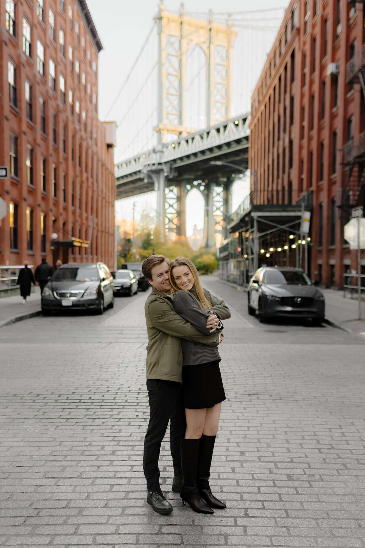 Brooklyn Bridge Engagement Photos 6