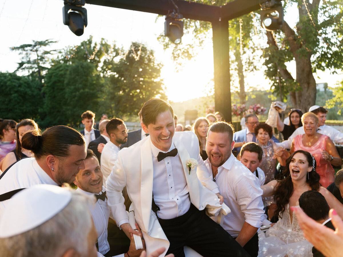154-Party-Time-Italy-Wedding