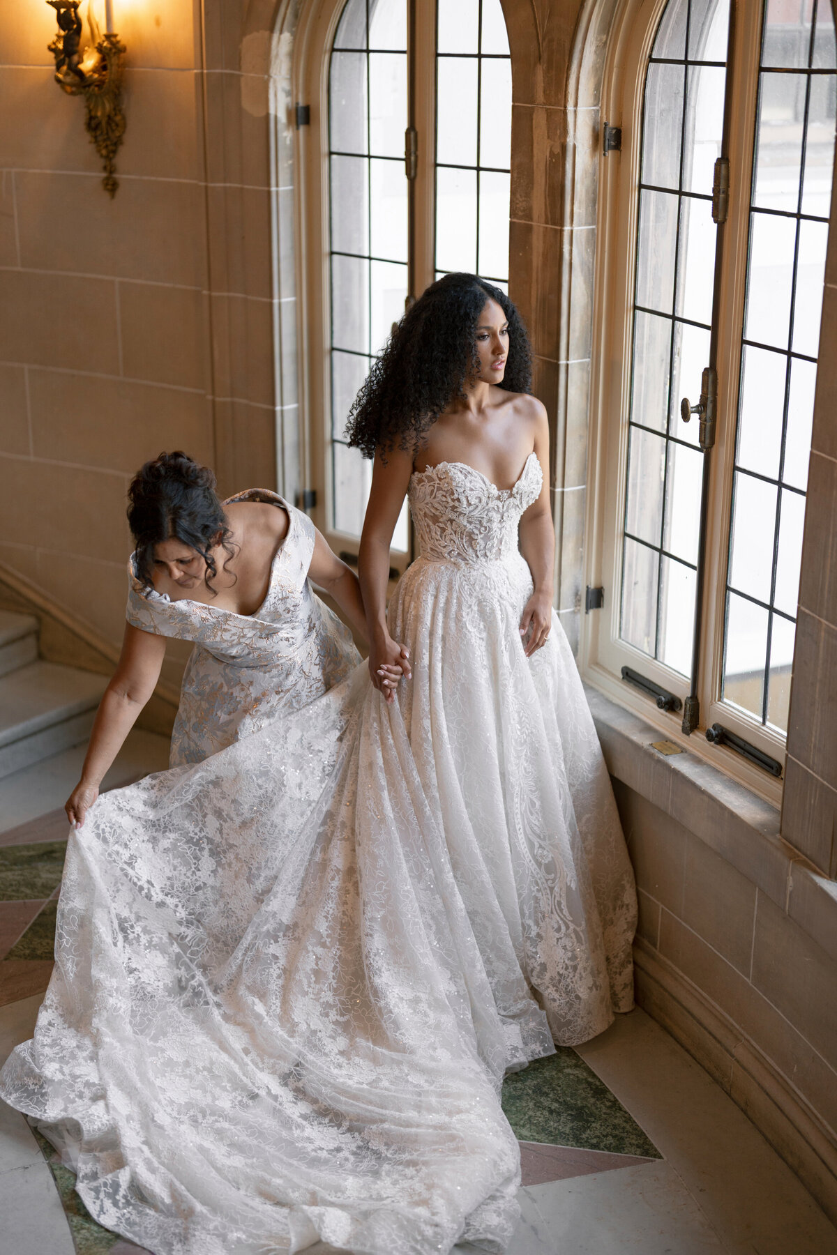 Berlez-Chicago-Wedding-Photographer-samantha-li-bridal-Eve-of-Milady-Armour-House-Editorial-39