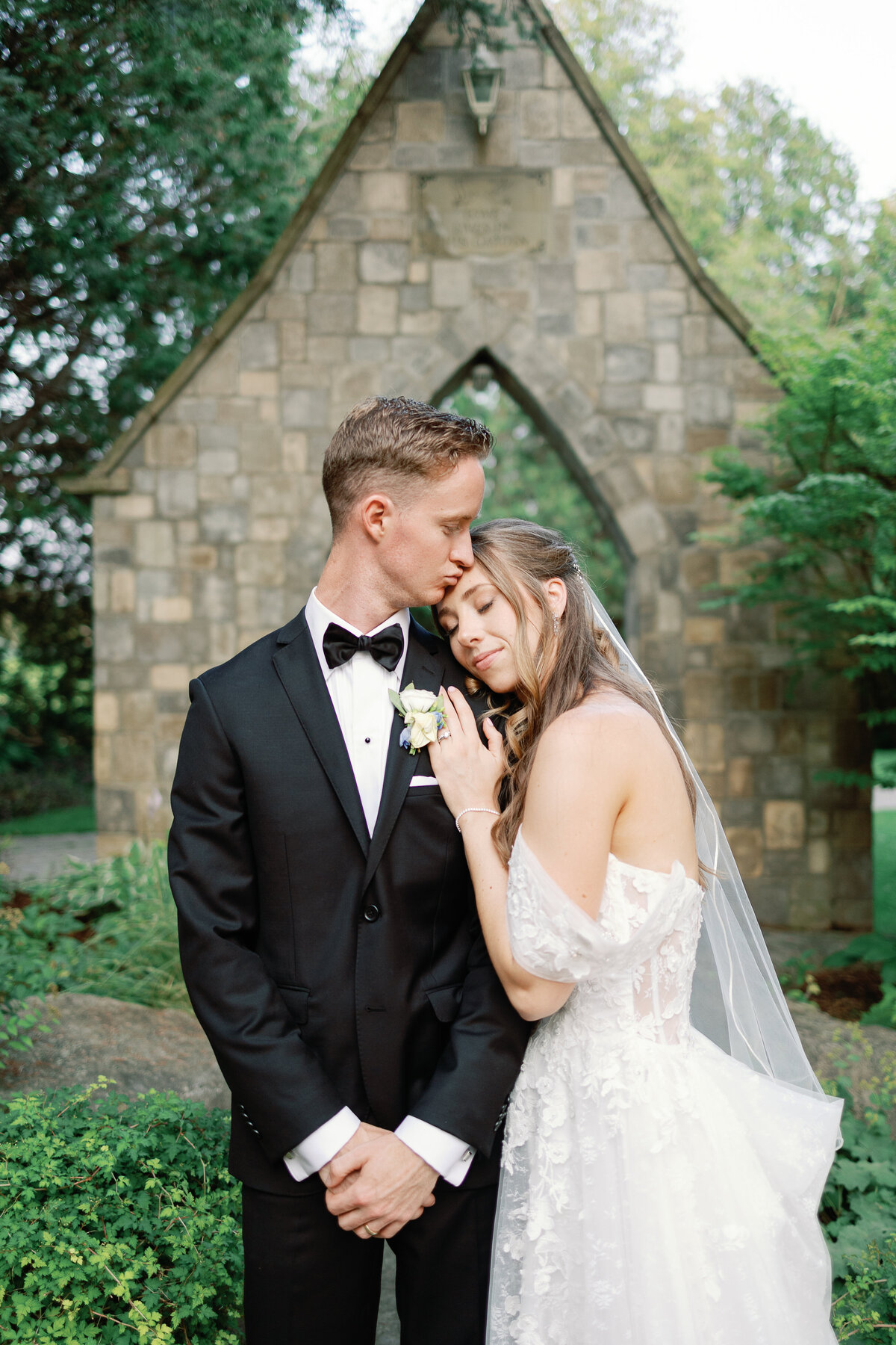 Bride + Groom Portraits2-21