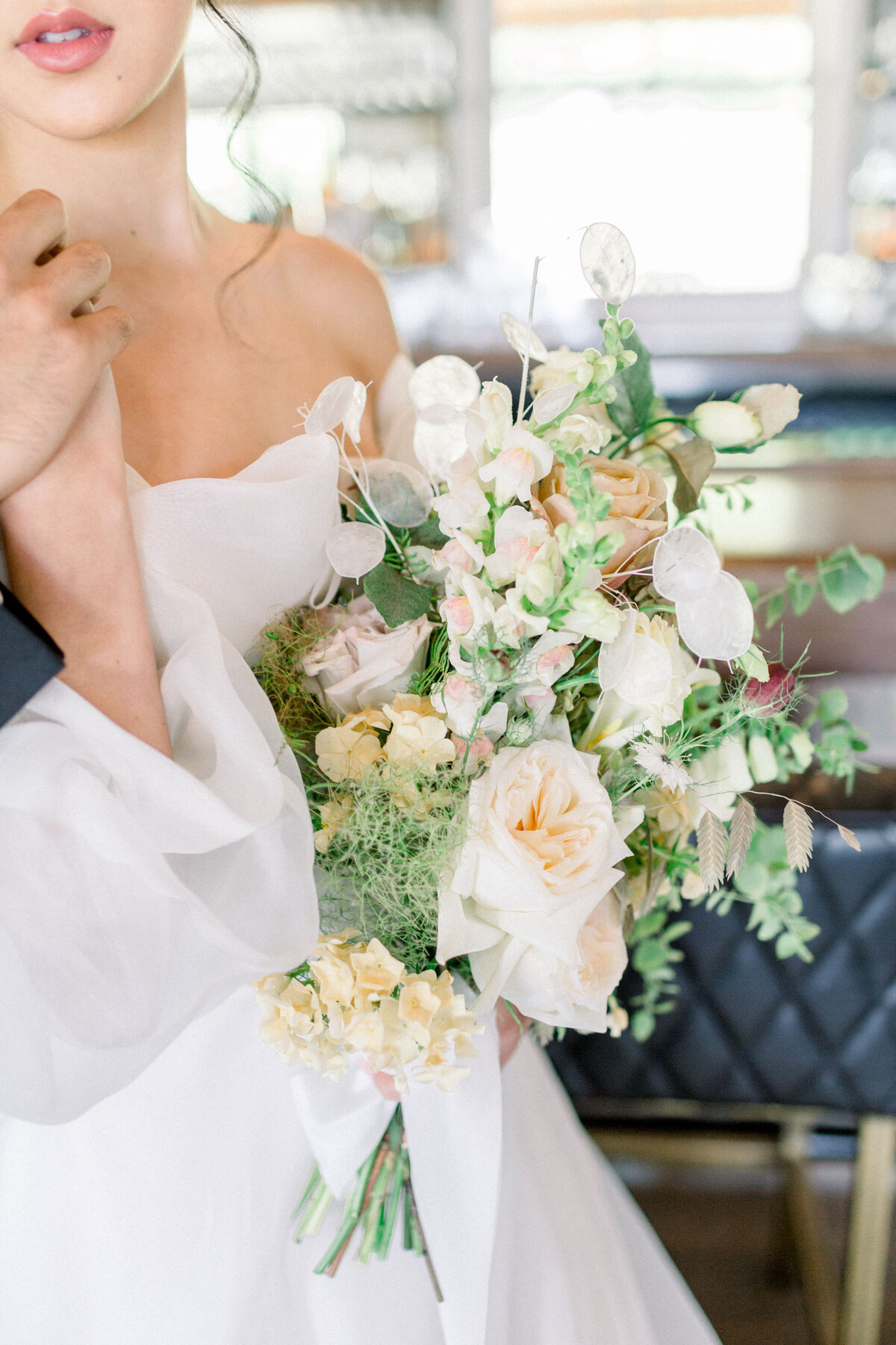 northern-haus-door-county-wedding-florist-04