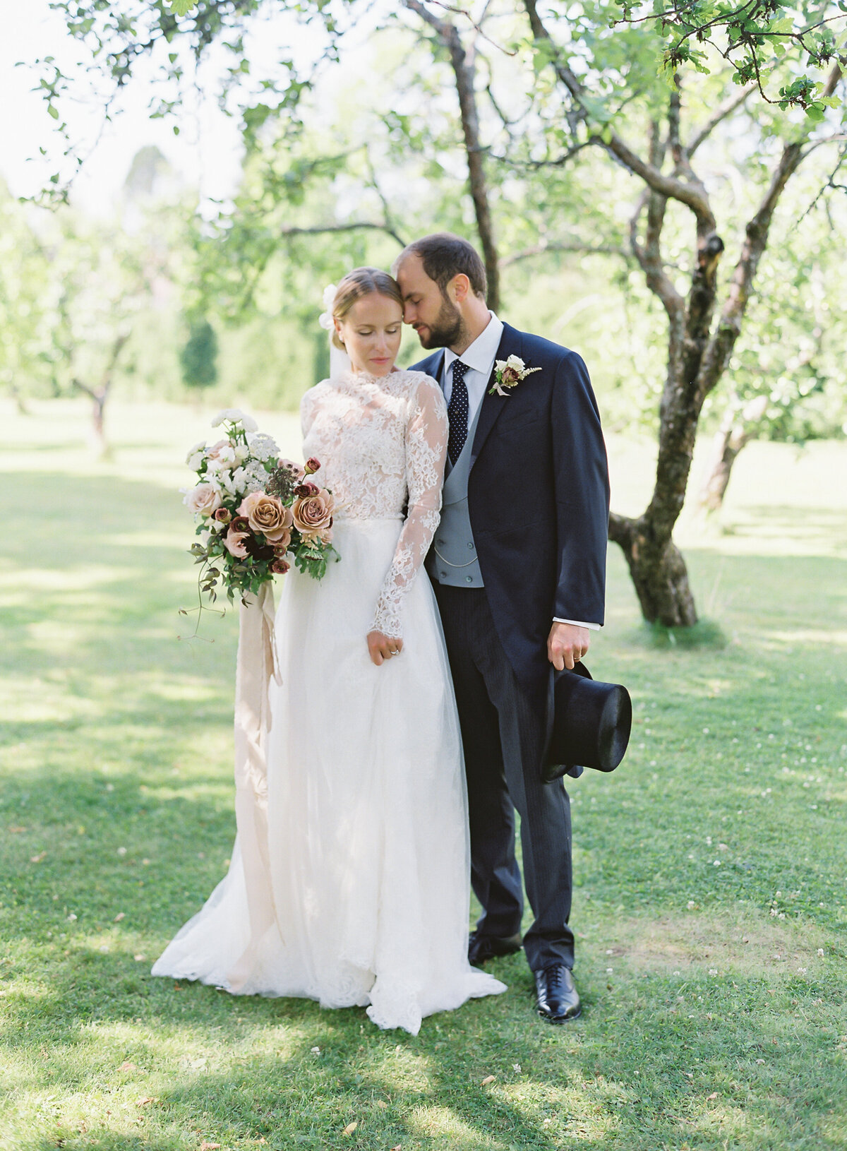 Vicki_Grafton_Photography-Finland_Wedding-Destination Luxury Fine Art Film Photographer Bride Martha Stewart49