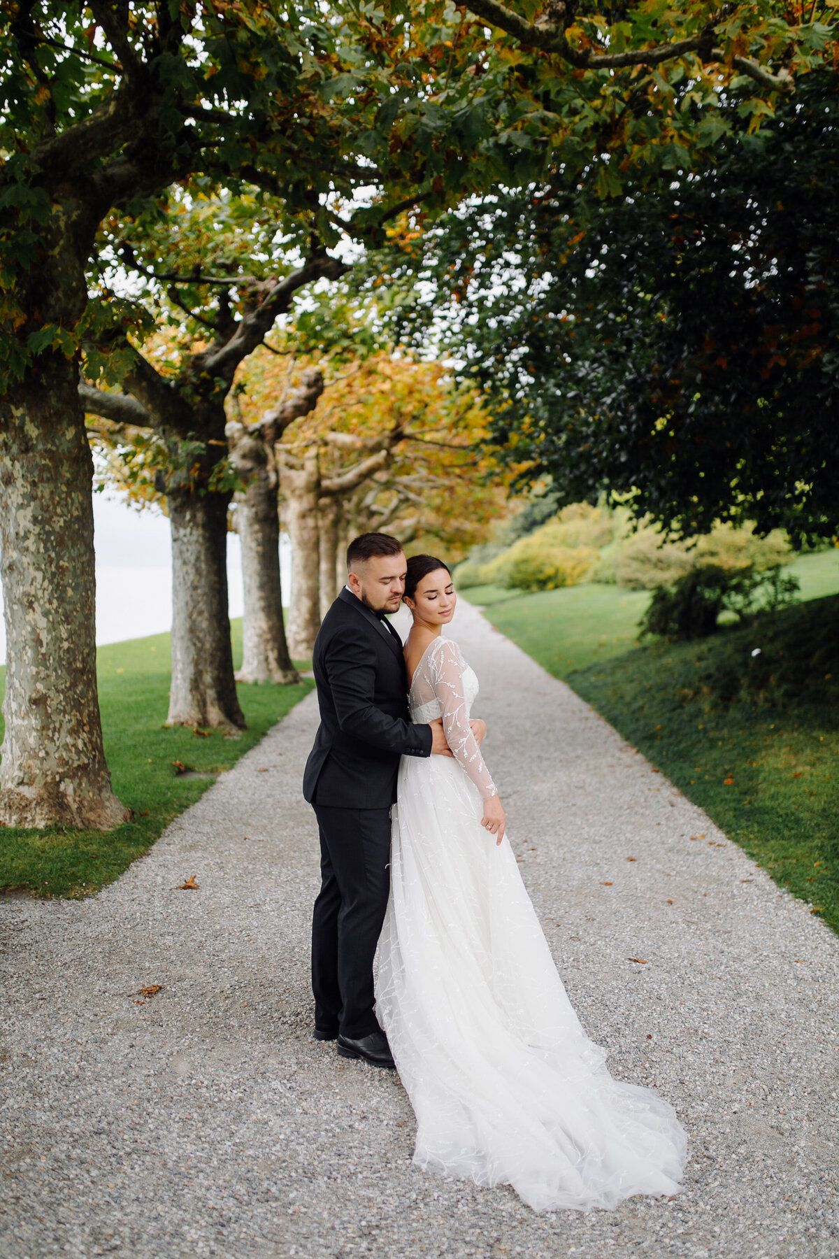 happy-wedding-couple-como-lake-italy (7)