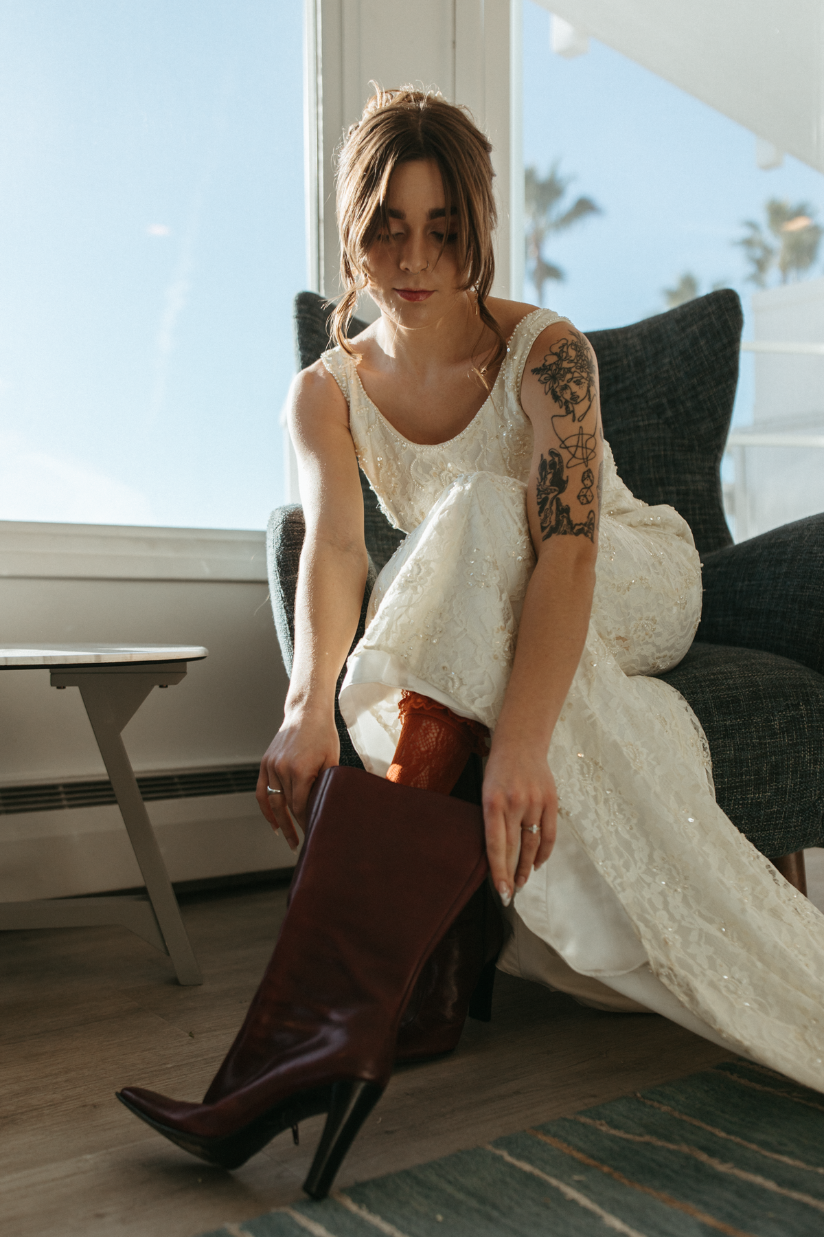 Bride-Vintage-Boots-Getting-Ready-Portraits-4612