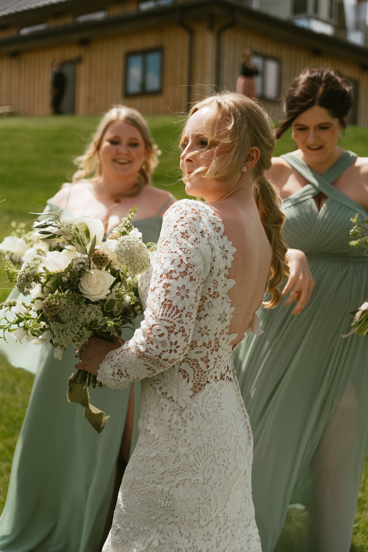 grand-rapids-wedding-photographerTaylorJoelWedding-601