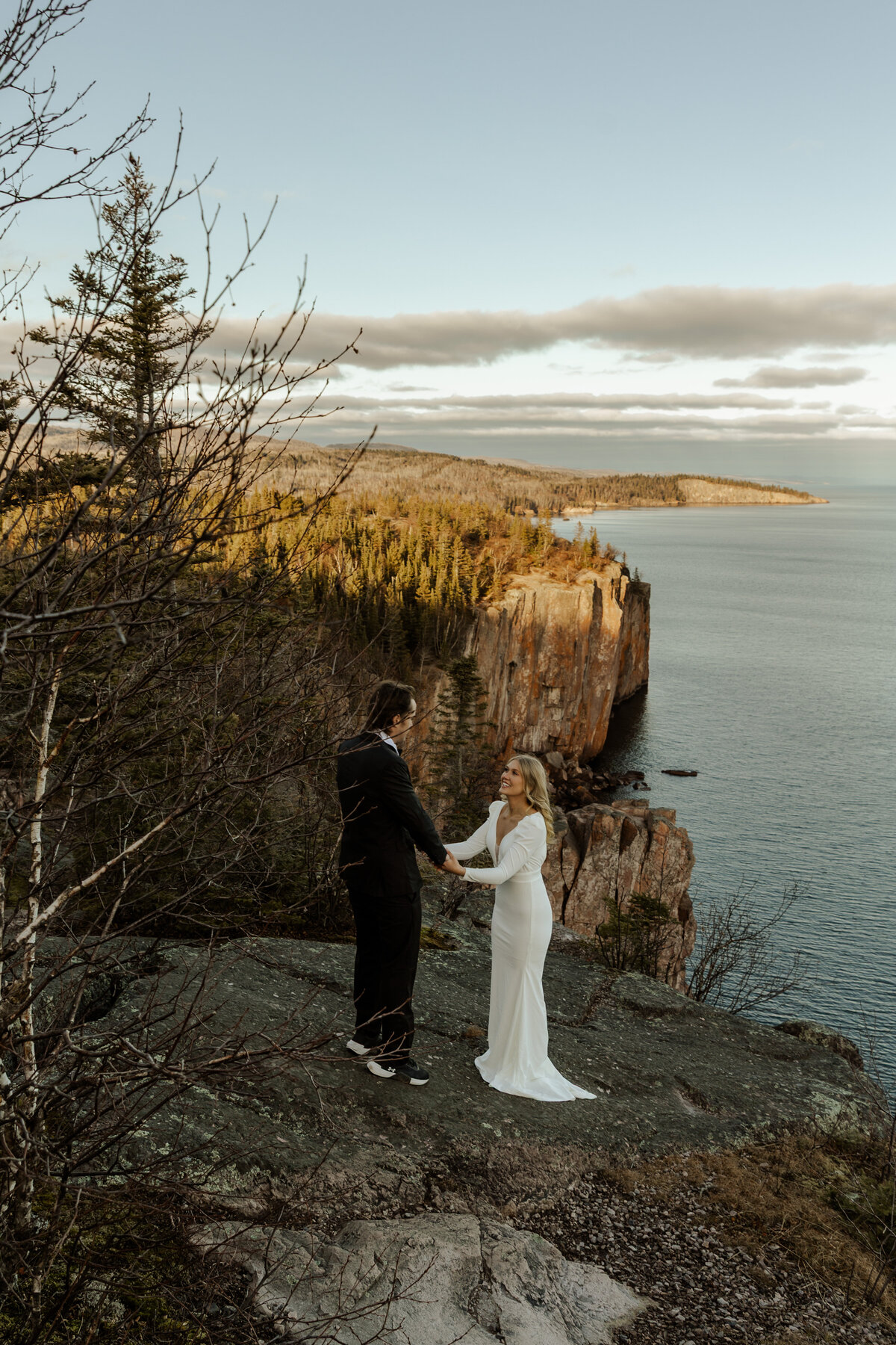 MN elopement couple hiking 