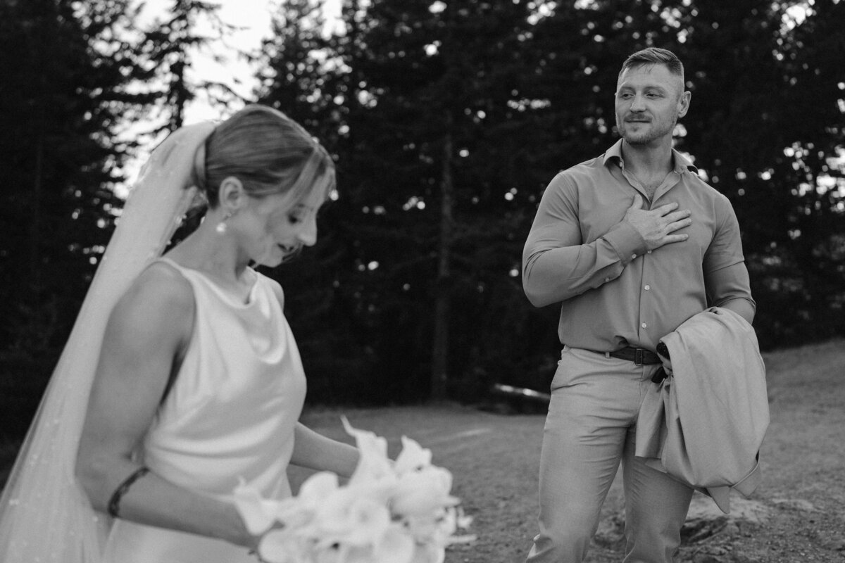 San Juan Islands wedding featured in Junebug Weddings