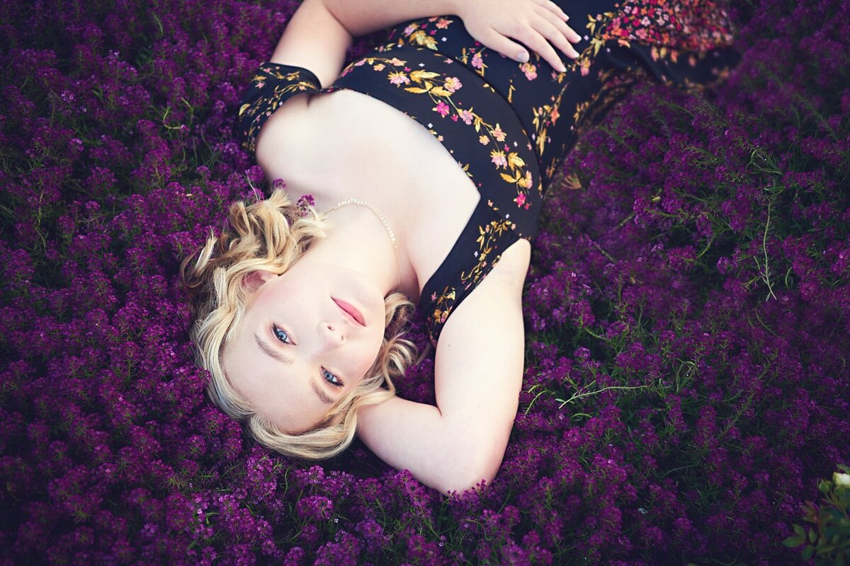 Beautiful High School Senior Portrait With Floral Background By Senior Picture Photographer-38