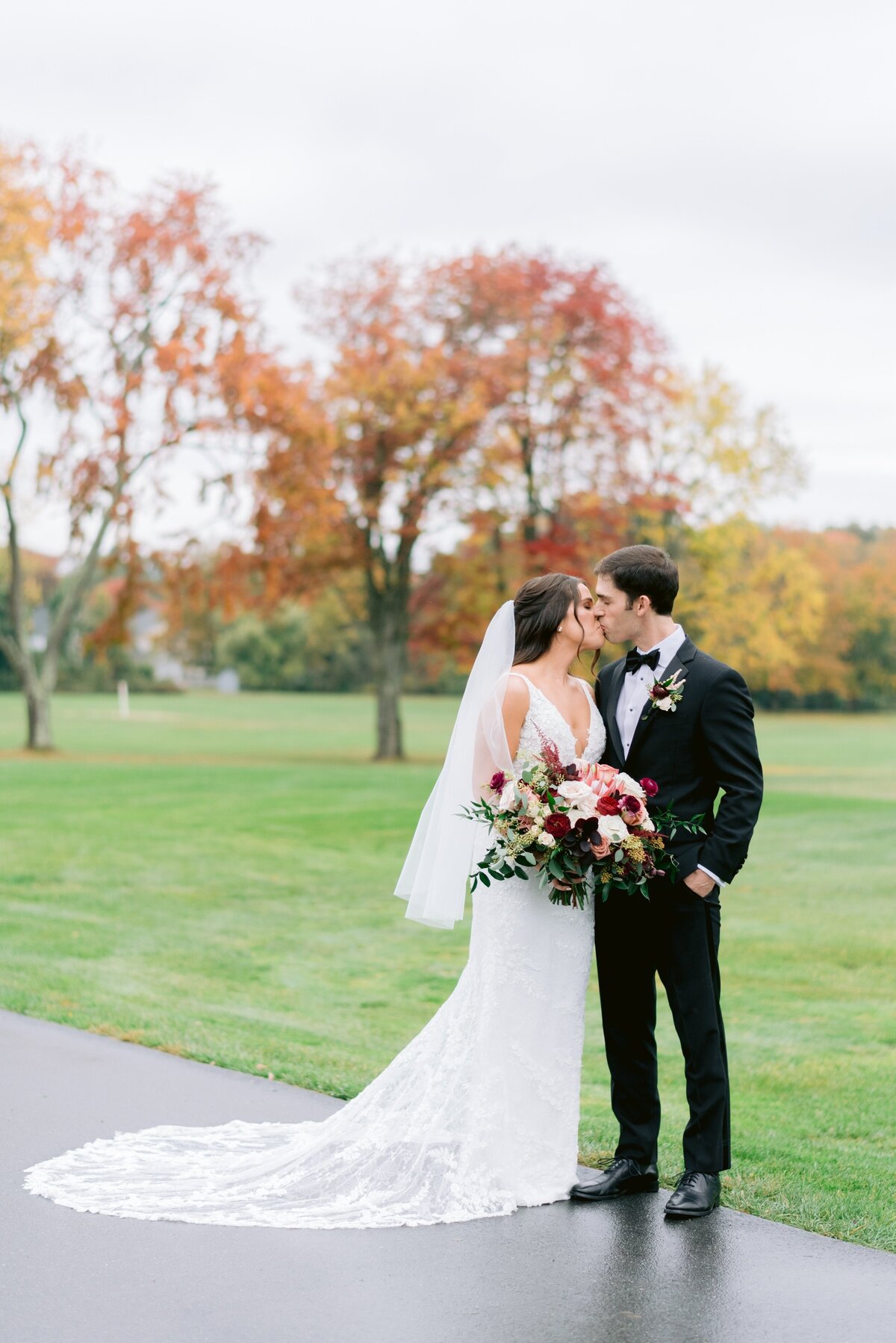 wedding-portraits-springfield-country-club-wedding-2