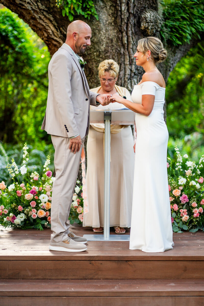 maddness-photo-del-favero-oasis-elopement-chantilly-chic-celebrations-7