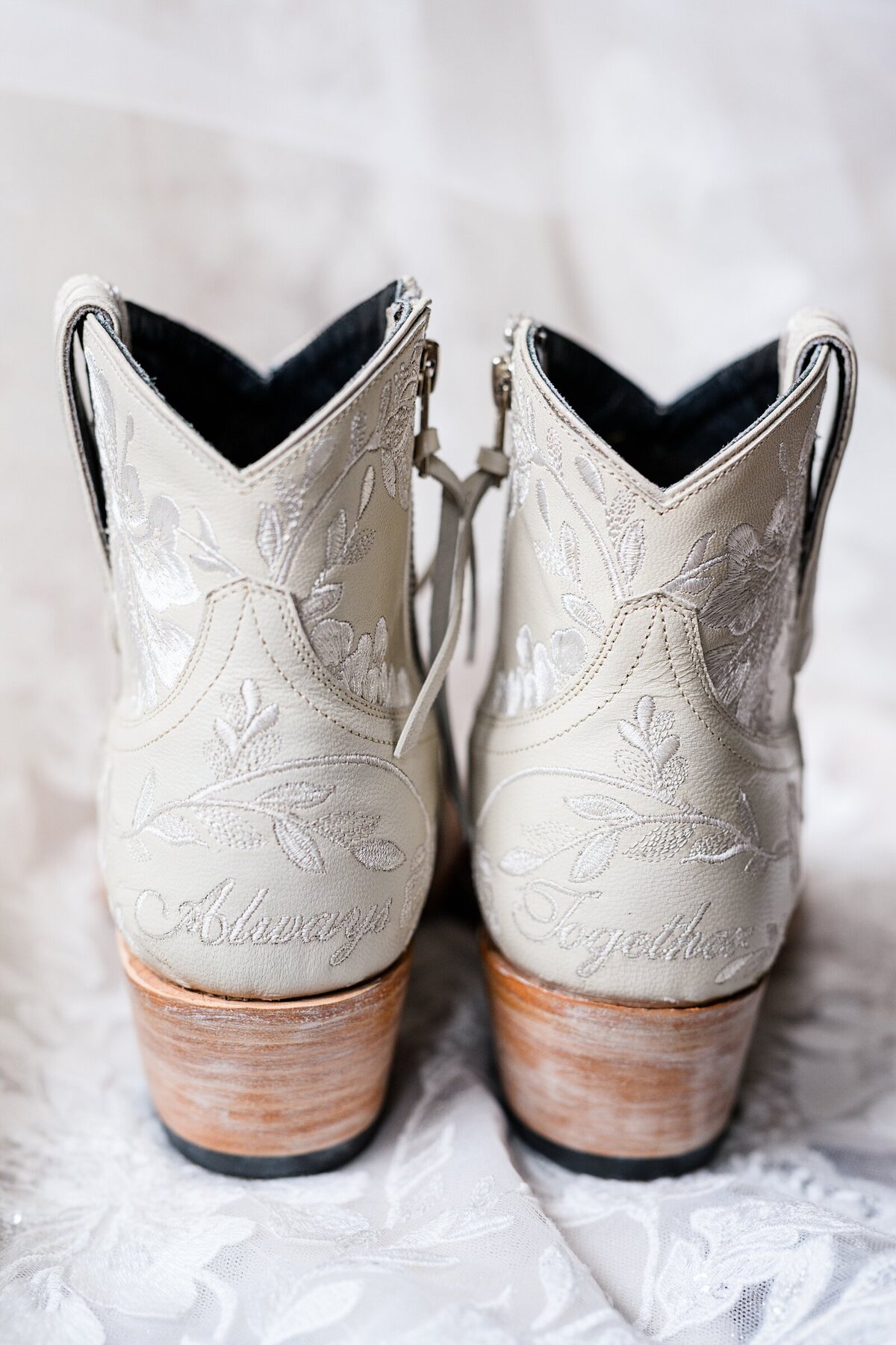 Hidden River Ranch Wedding Photographer in Lampasas Texas-24