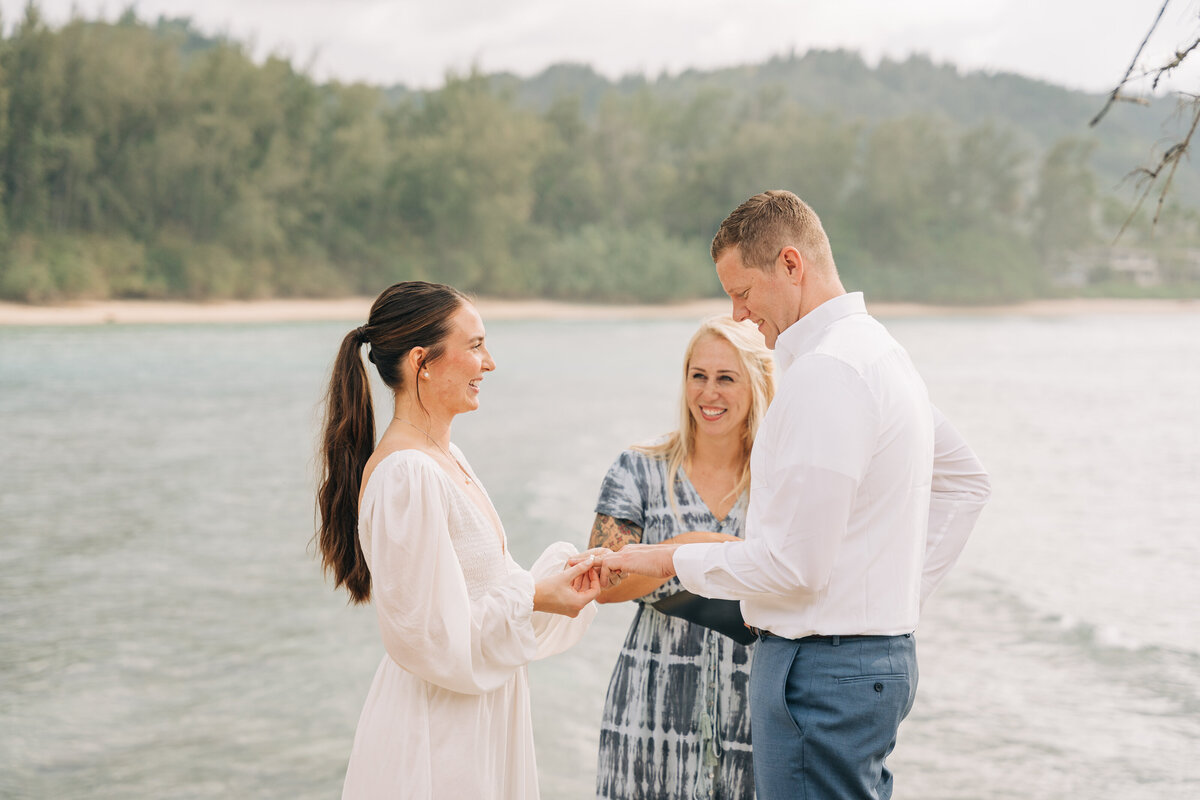 elopement-wedding-officiant