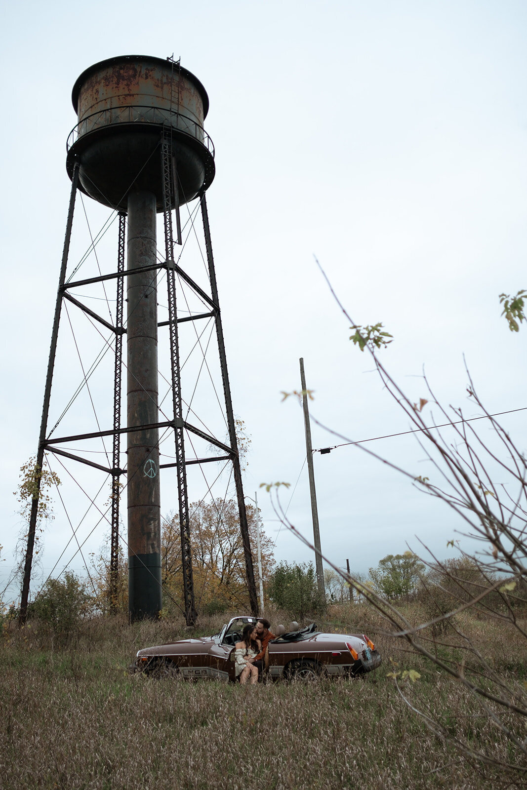Vintage-Car-Couple-Midwest-2