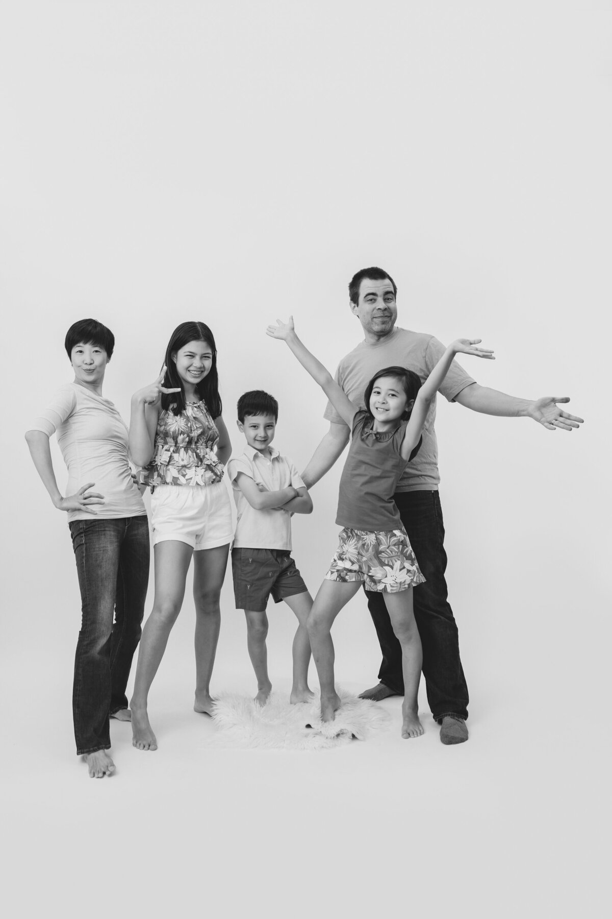 20250709-AnaMuller-Aoife-Ili-Ian_2120-Edit3000