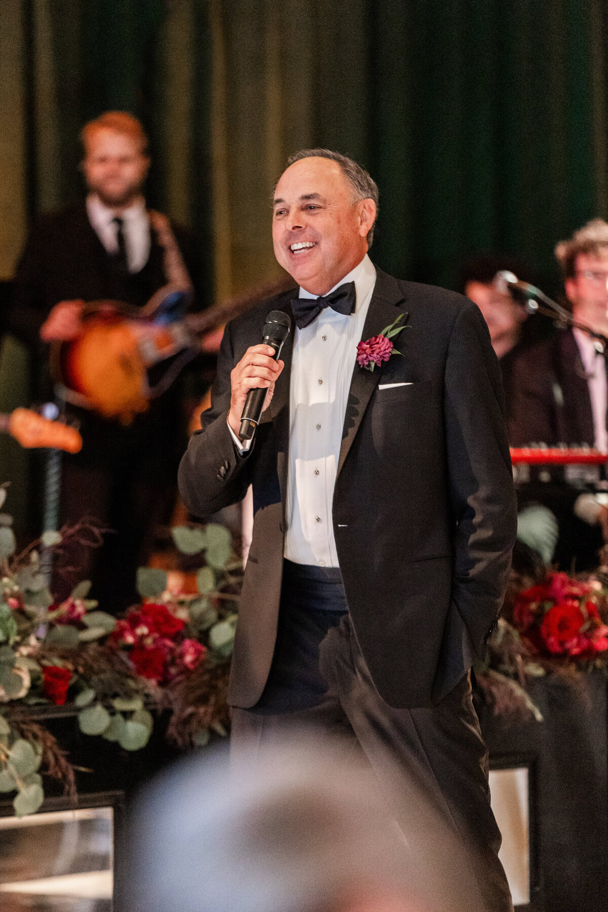 four-seasons-chicago-fall-wedding-alex-ferreri--65