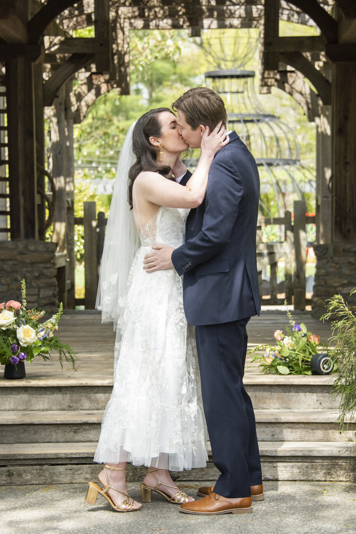 First kiss at NC Arboretum wedding