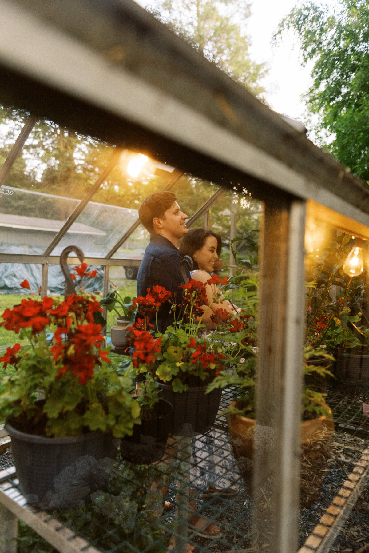 GreenhouseGardenEngagement_InHomeSession_TaylorNicollePhoto-17